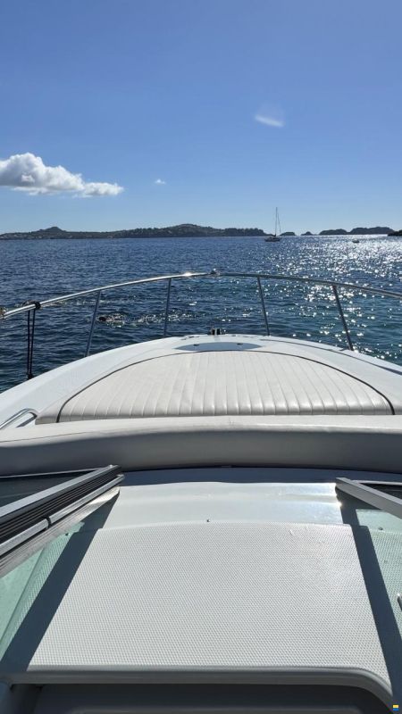 Crownline 264CR