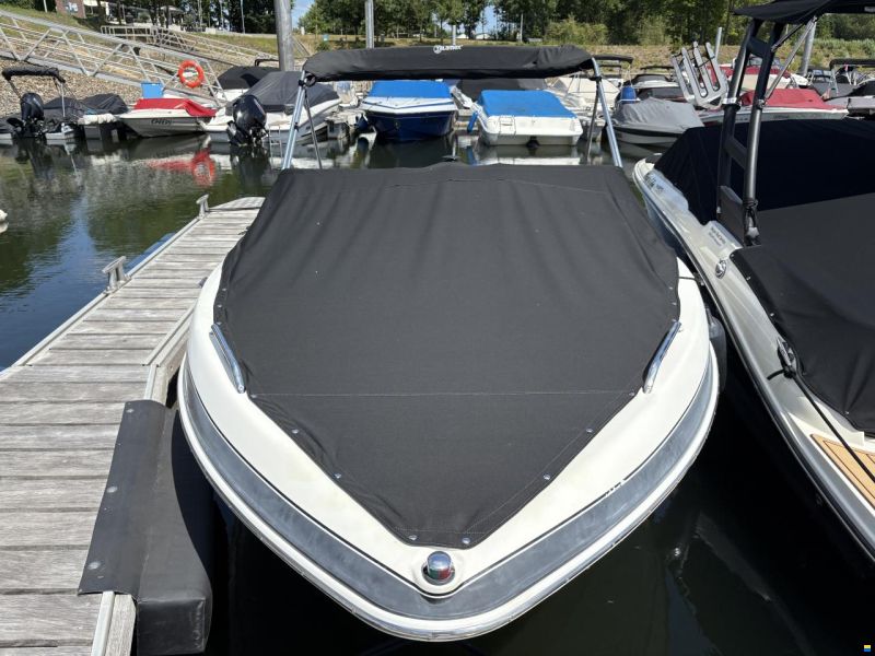 Glastron GT185