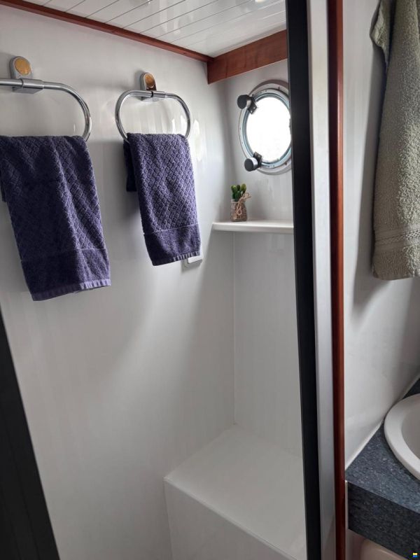 Linssen Classic Sturdy 380 AC