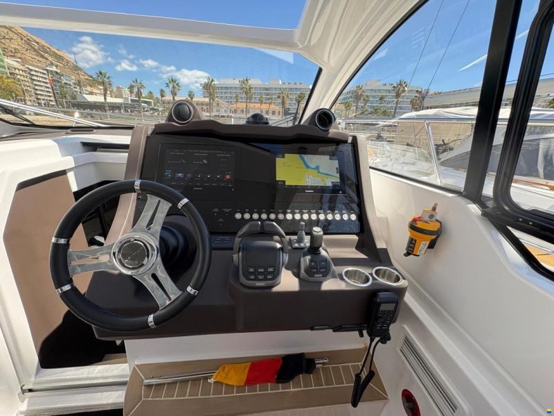 Azimut Atlantis 45