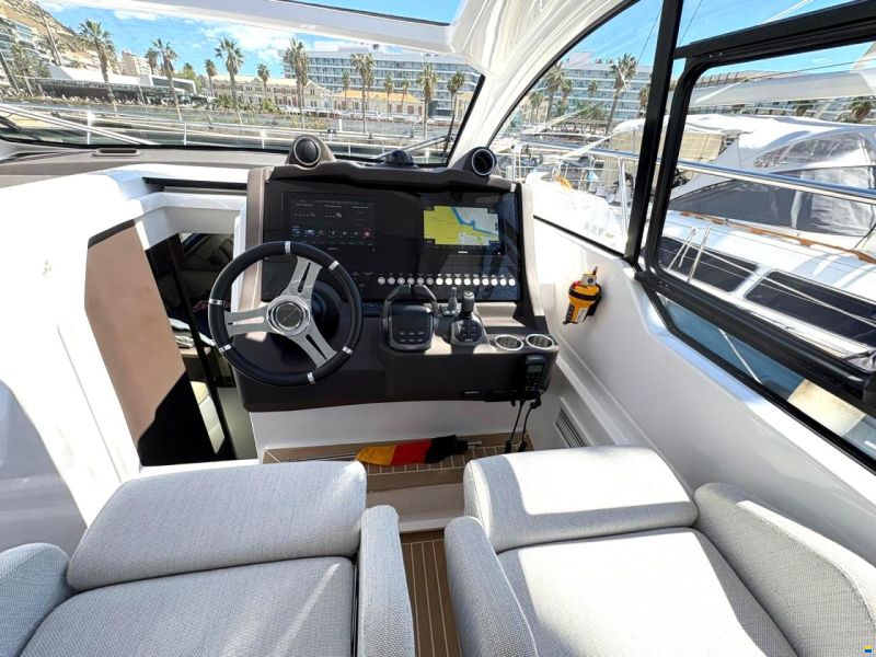 Azimut Atlantis 45