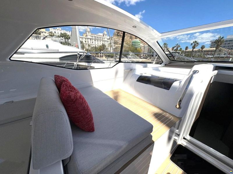 Azimut Atlantis 45