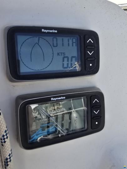 Catalina 28