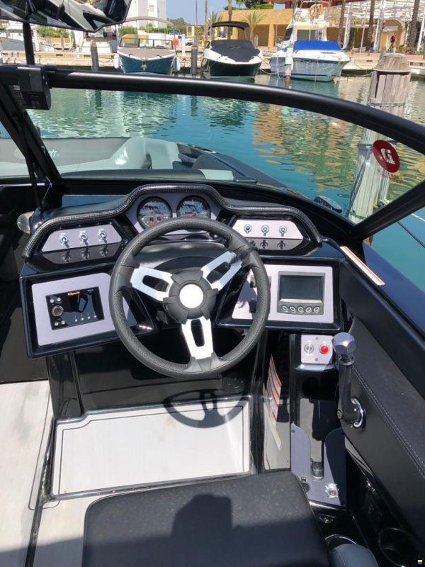 MasterCraft NXT24