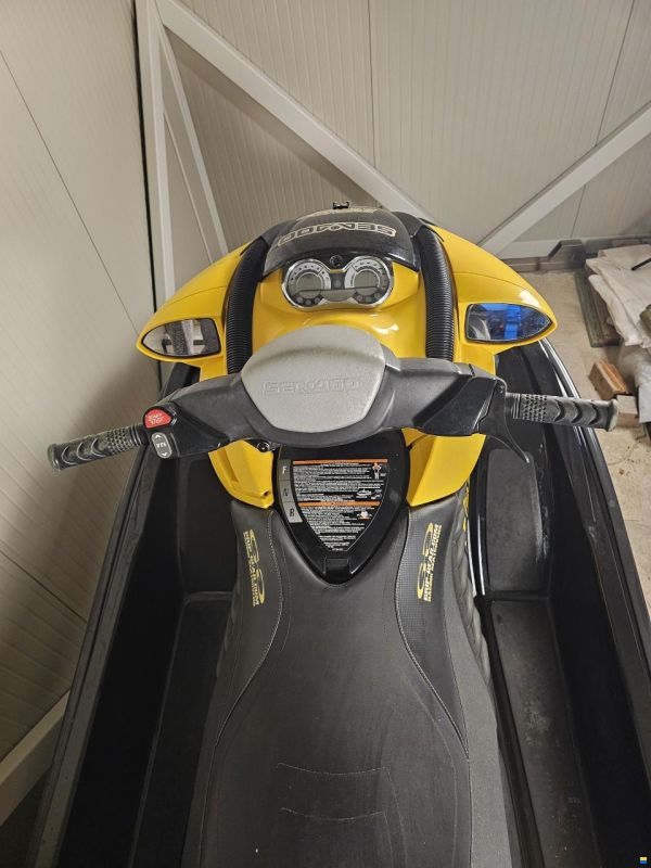 Sea-Doo RXP 215