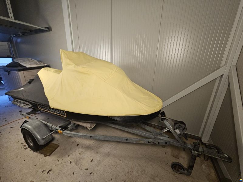 Sea-Doo RXP 215