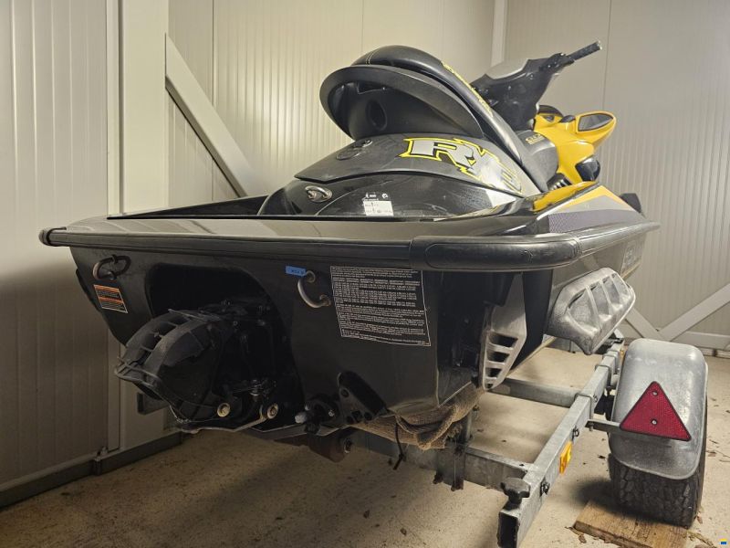 Sea-Doo RXP 215