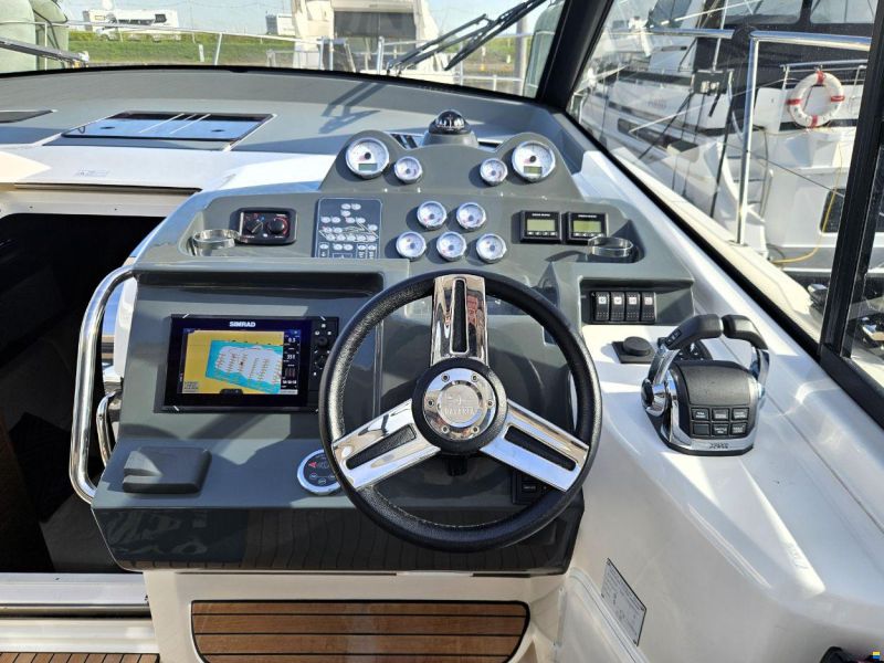 Bavaria S 40 HT