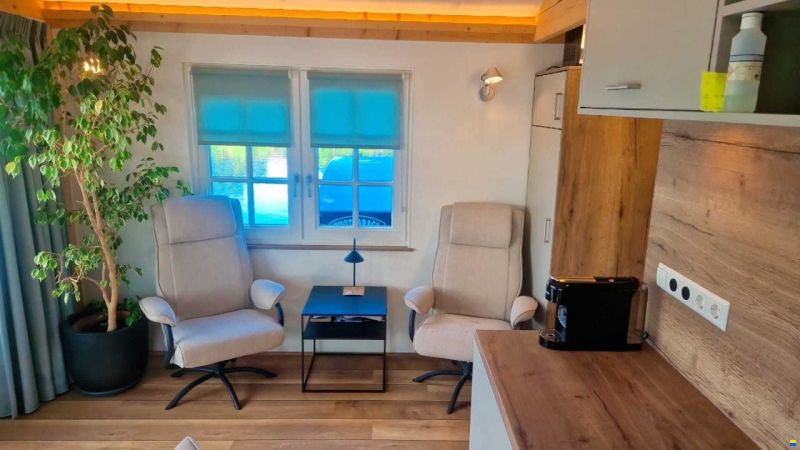 HOMESHIP VaarChalet In Amsterdam 1250D L