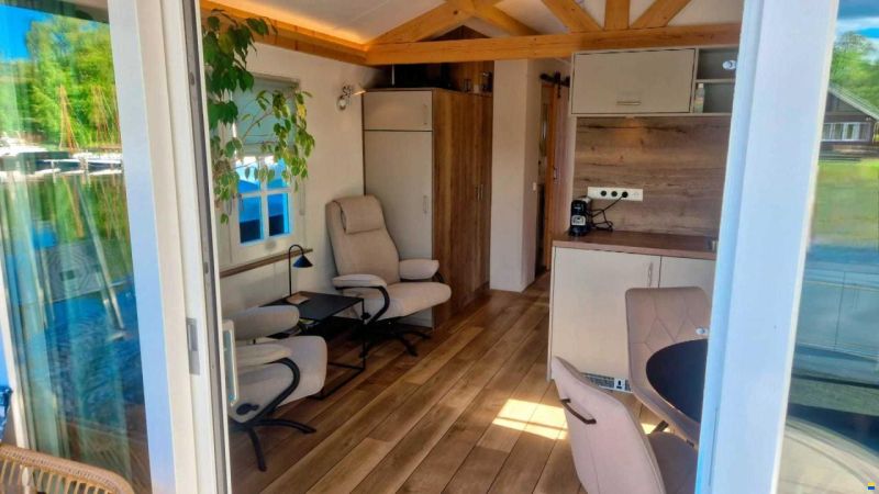 HOMESHIP VaarChalet In Amsterdam 1250D L