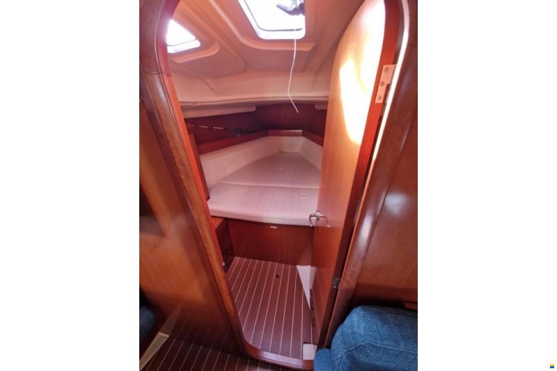 Dufour 34 Performance