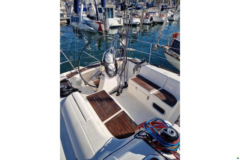 Dufour 34 Performance