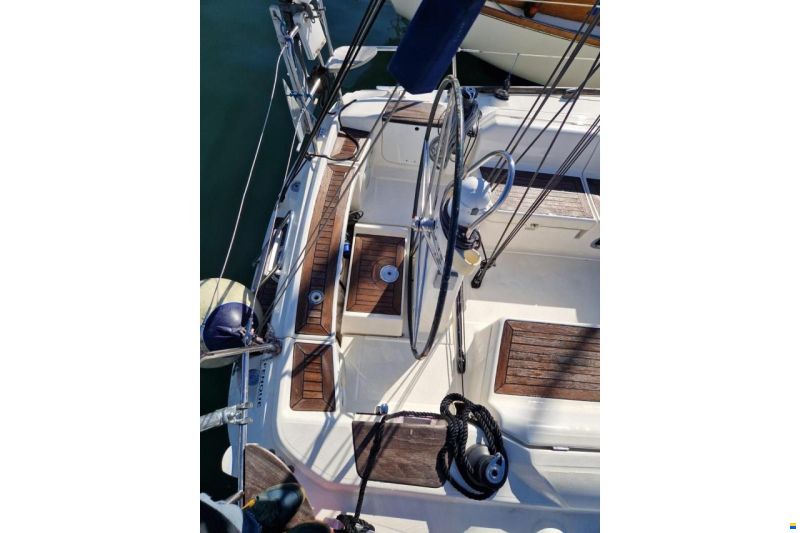 Dufour 34 Performance