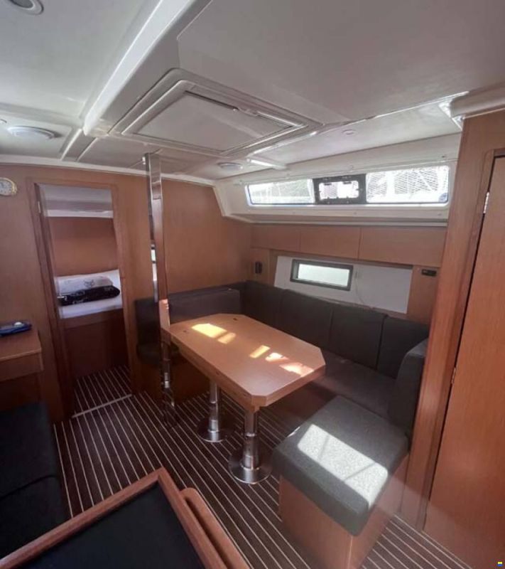 Bavaria C38