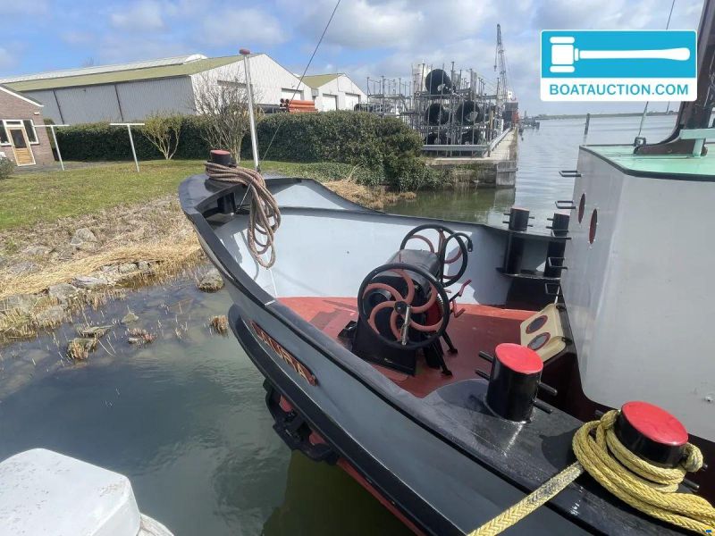 Sleepboot 2200
