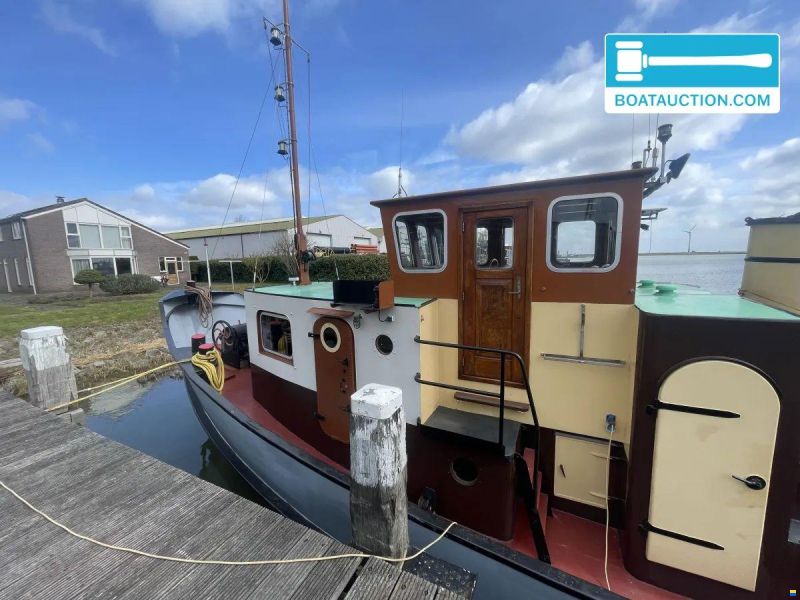 Sleepboot 2200