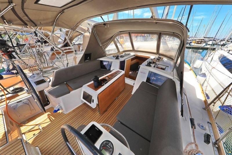 Dufour 360 Grand Large
