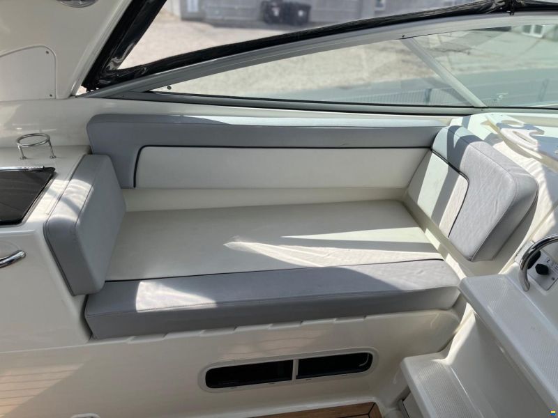 Bayliner Ciera 8 med 250 hk MerCruiser 4,5L V6 MP
