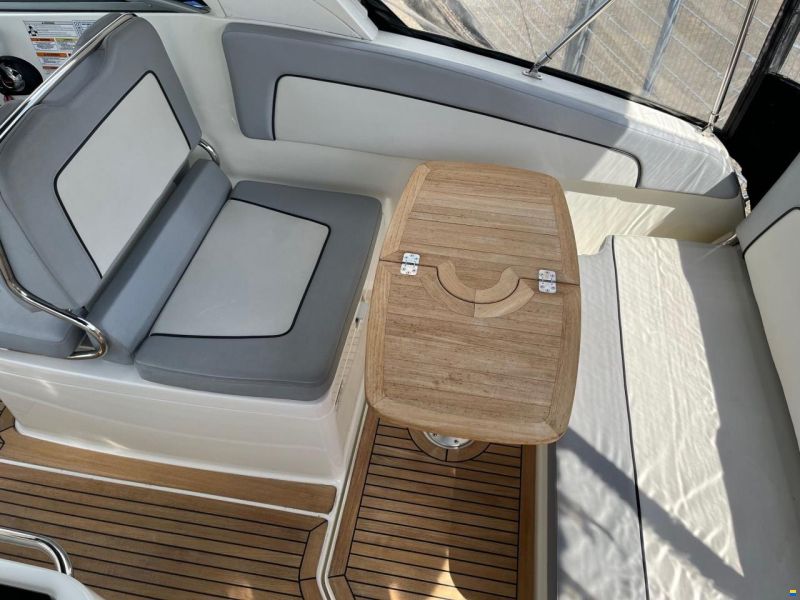 Bayliner Ciera 8 med 250 hk MerCruiser 4,5L V6 MP