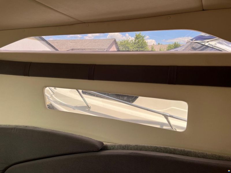 Bayliner Ciera 8 med 250 hk MerCruiser 4,5L V6 MP