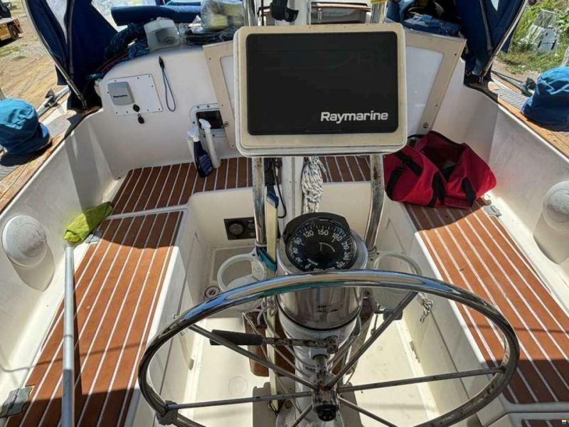 Pearson 365 Ketch