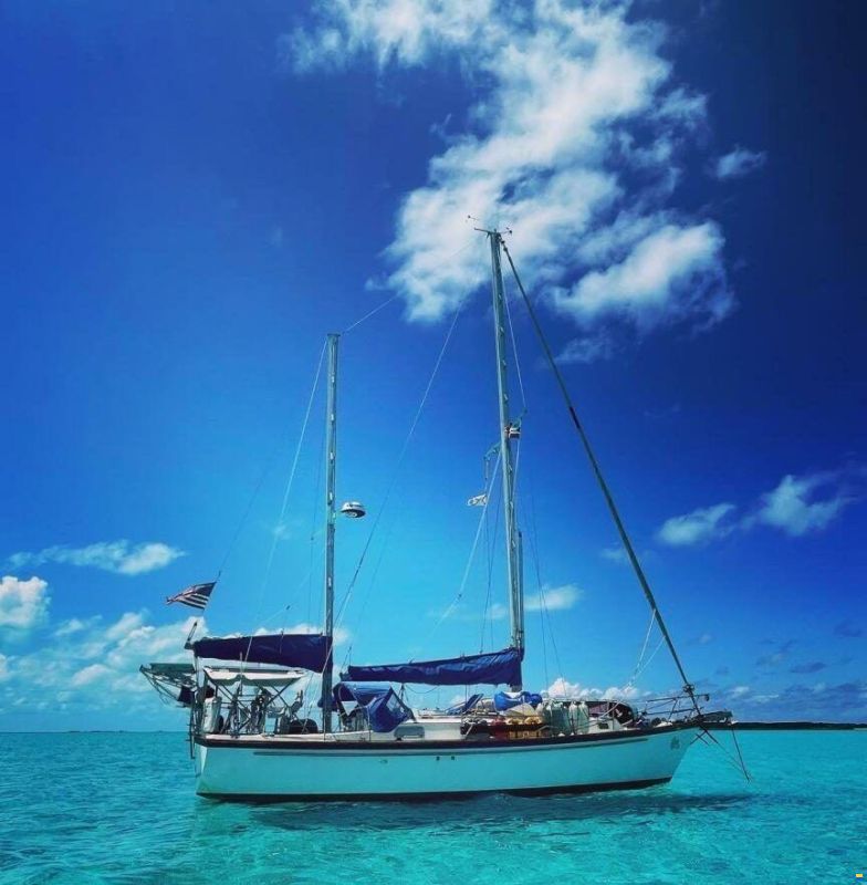Pearson 365 Ketch