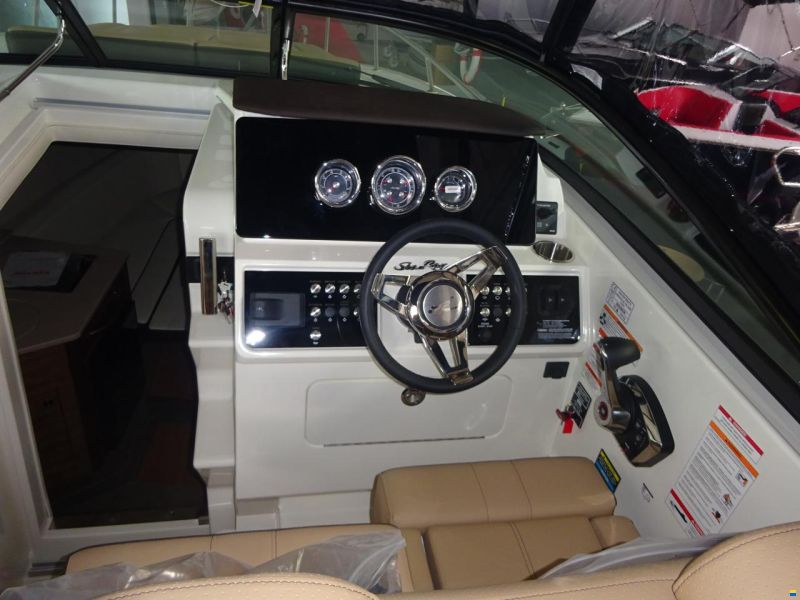 Sea Ray 265 DAE