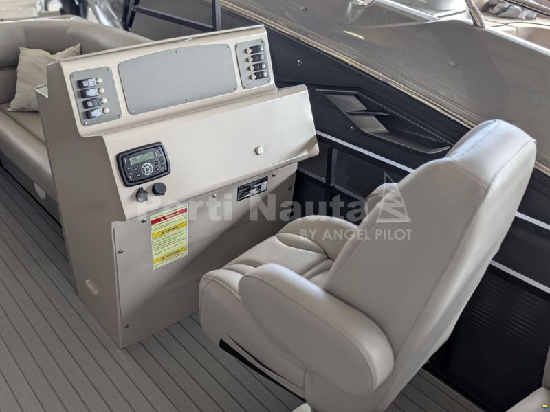 SharkCaretta S-7