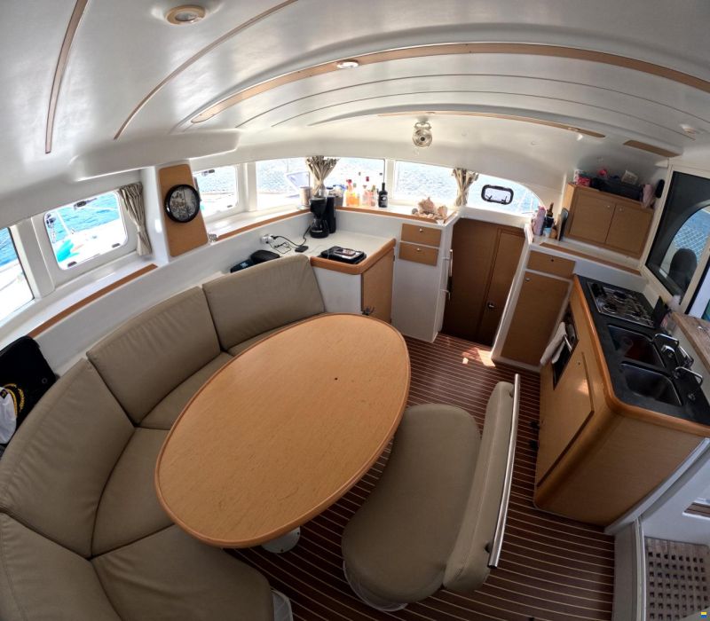 Lagoon 380 S2
