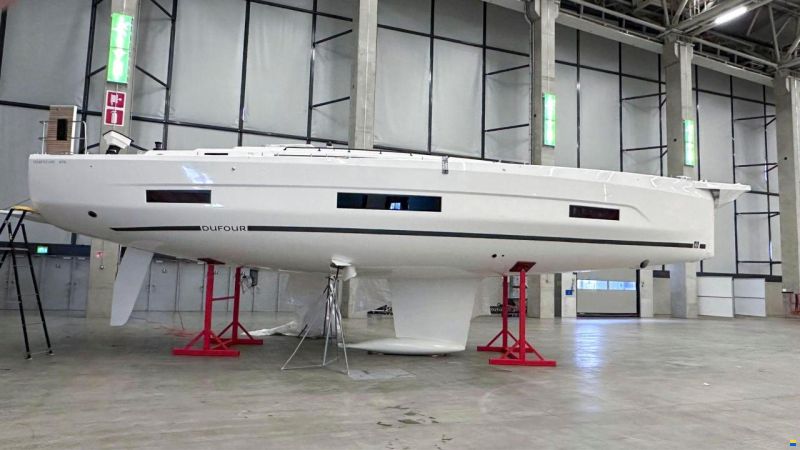 Dufour 470