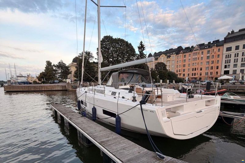 Dufour 470