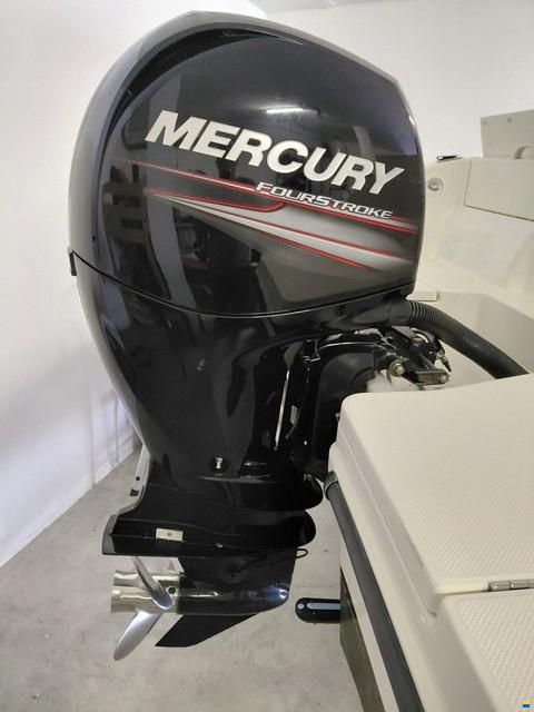 Quicksilver 605 Open