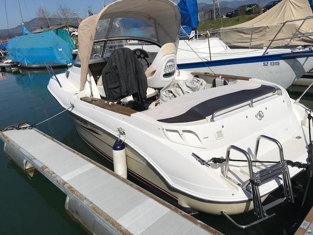 Quicksilver 650 cruiser 2003