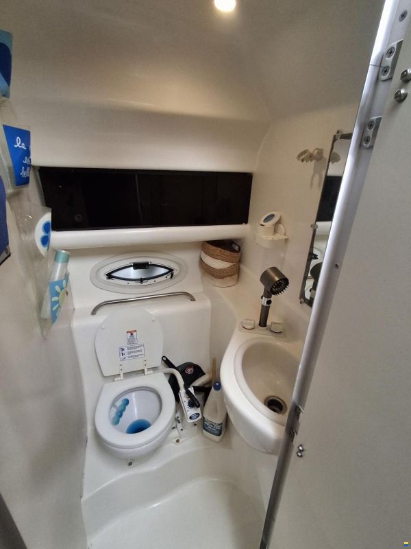 Bayliner 285