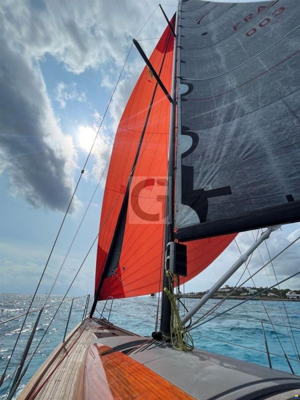 Latitude 46 Tofinou 12
