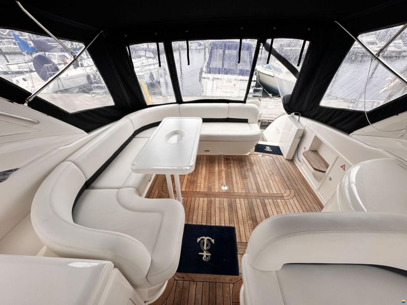 Princess V42