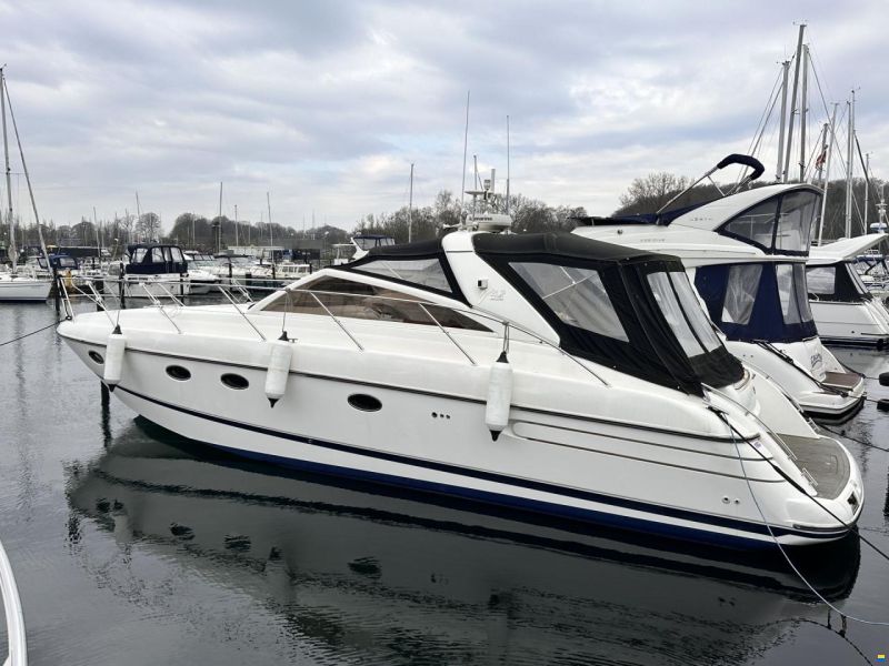 Princess V42