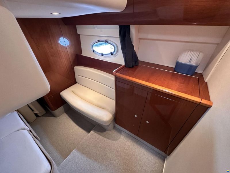 Princess V42
