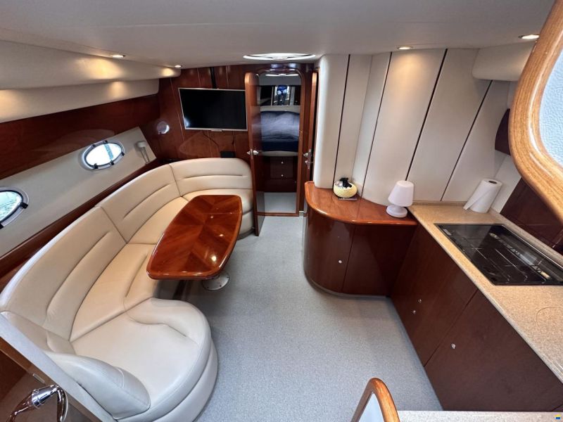 Princess V42