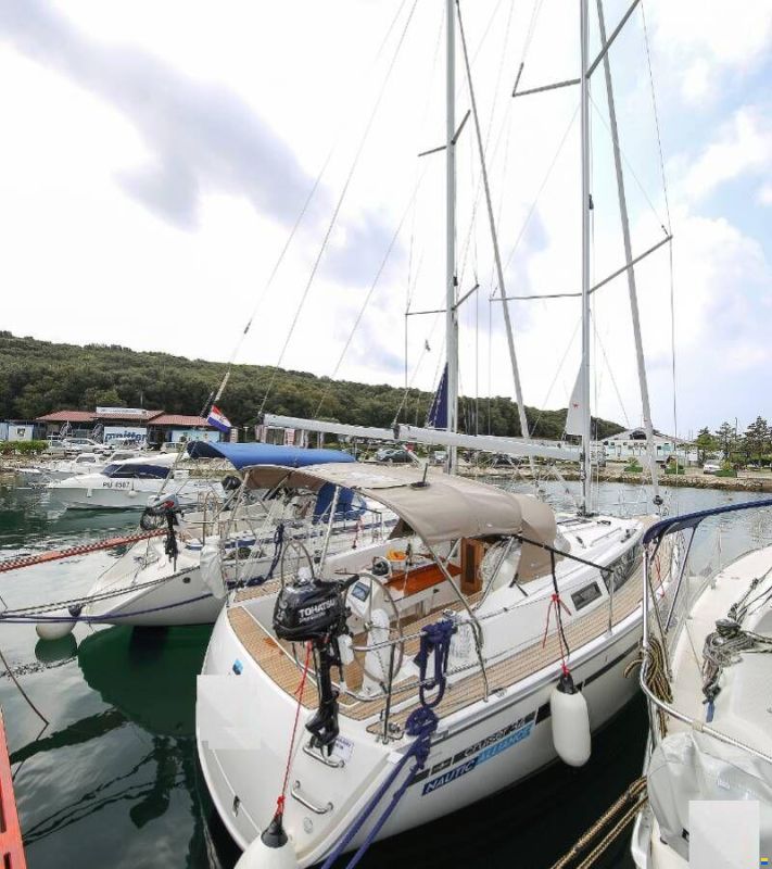 Bavaria 34 CRUISER