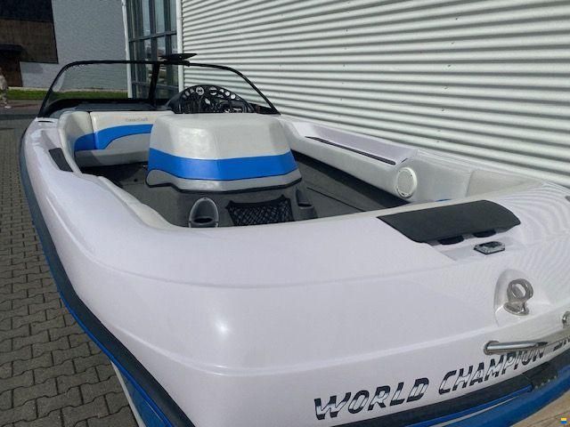 Correct Craft Ski Nautique 196