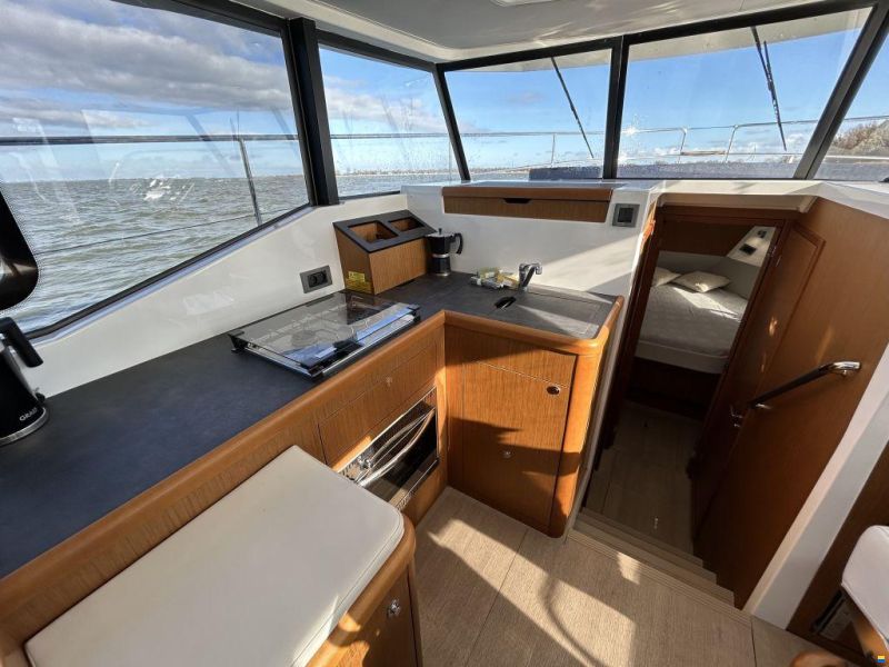 Beneteau Swift Trawler 35