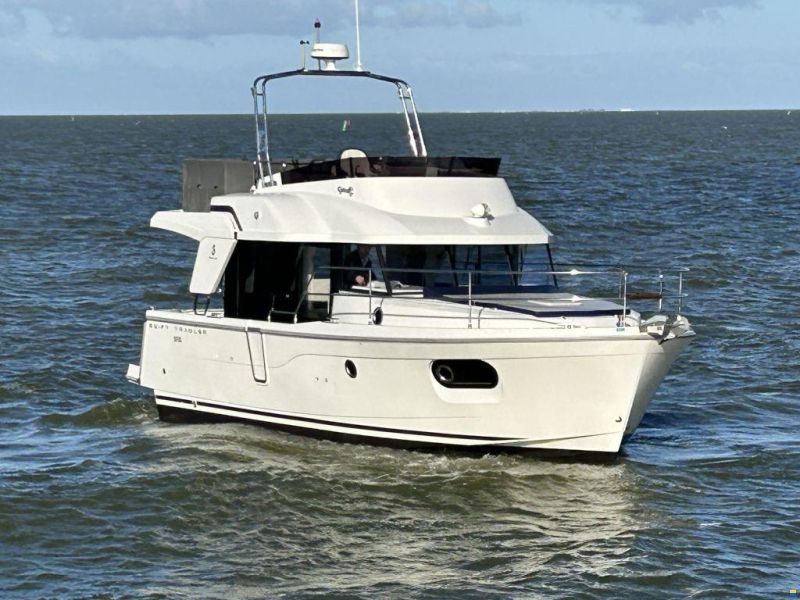 Beneteau Swift Trawler 35