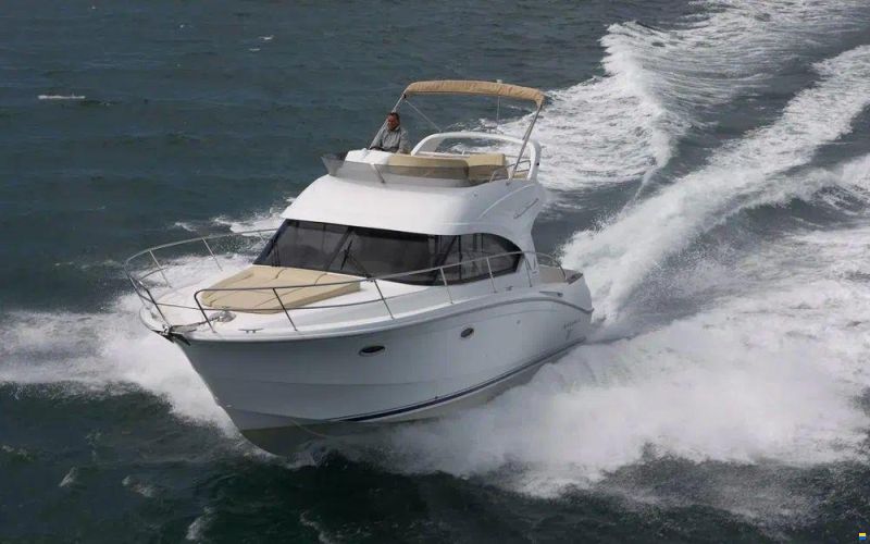 Beneteau Antares 36