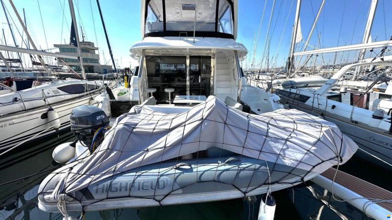 AQUILA 44 Yacht