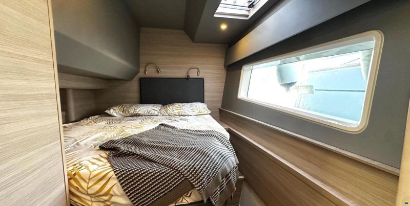 AQUILA 44 Yacht