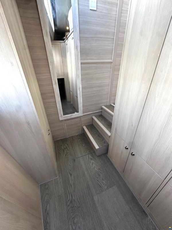 AQUILA 44 Yacht