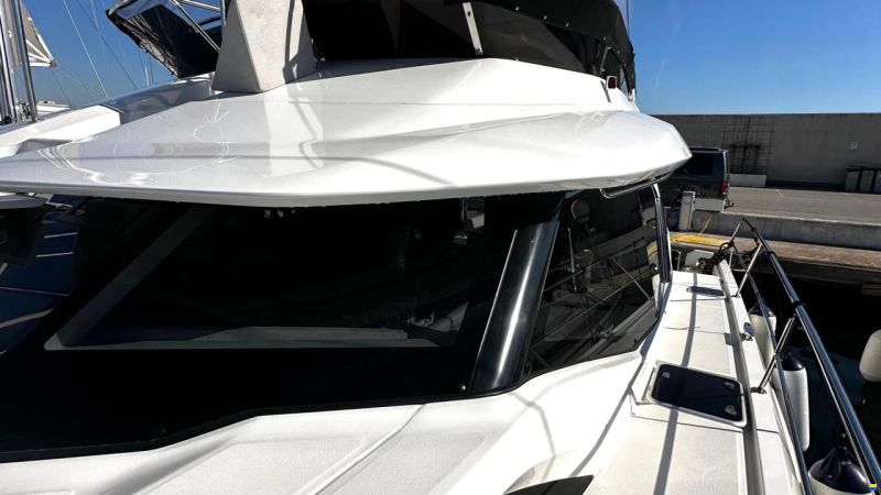 AQUILA 44 Yacht