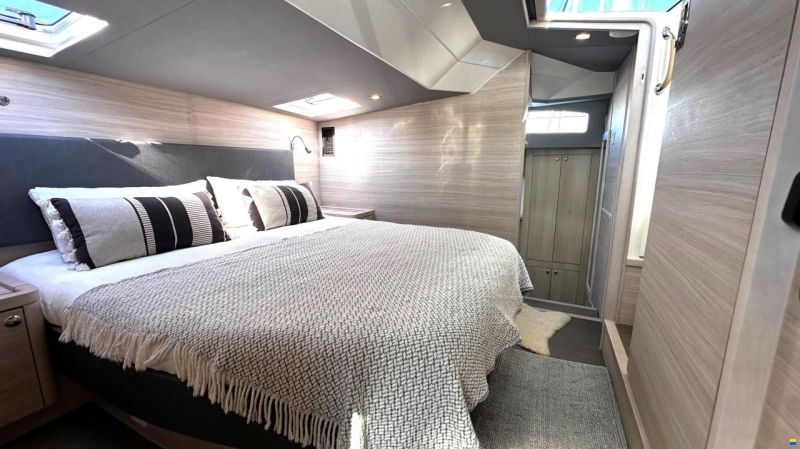 AQUILA 44 Yacht