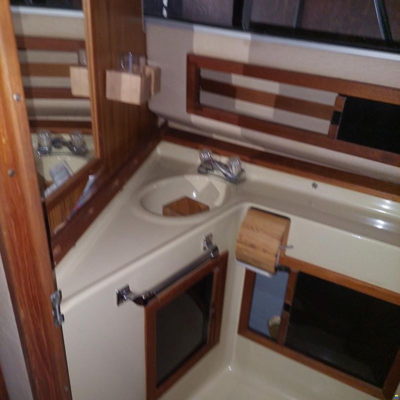 Sea Ray SRV 250 Sundancer